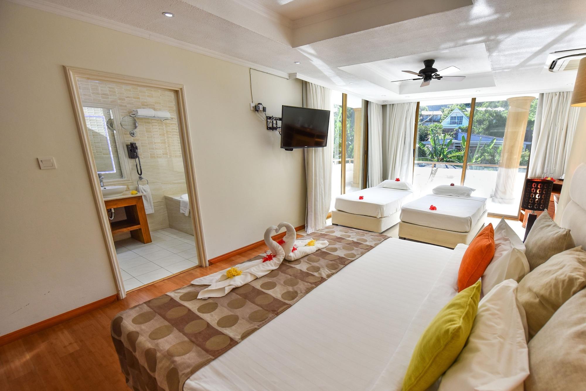 Отель Crown Seychelles Pointe Au Sel